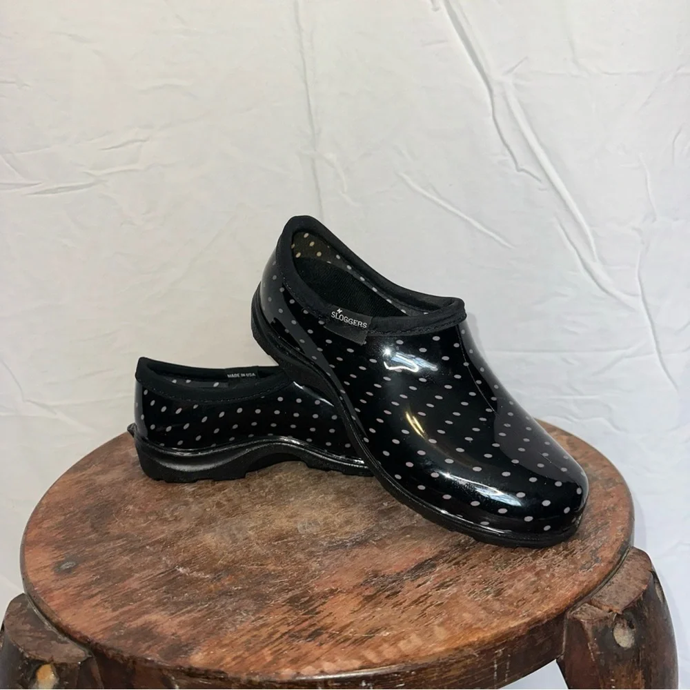 Black Polka Dot  Sloggers Outdoor Waterproof Garden Shoes NWOB Size 6